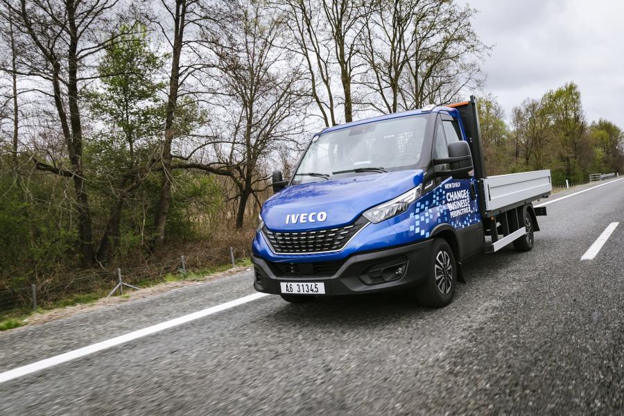  Iveco Daily 35 Chassis Cab 2019 года  (фото 7 из 9)